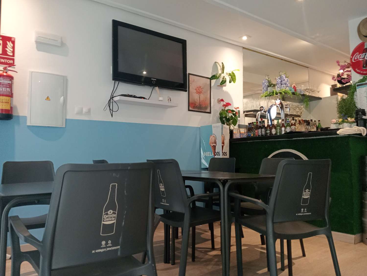 Cafeteria overførsel i Zona Puerto Deportivo (Fuengirola)