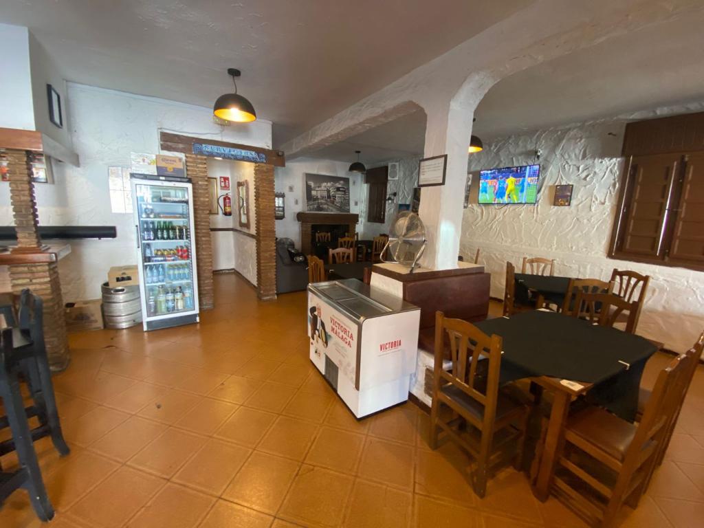 Bar & Restaurant Rental in Benalmadena Costa del Sol - with CHARCOAL BARBECUE