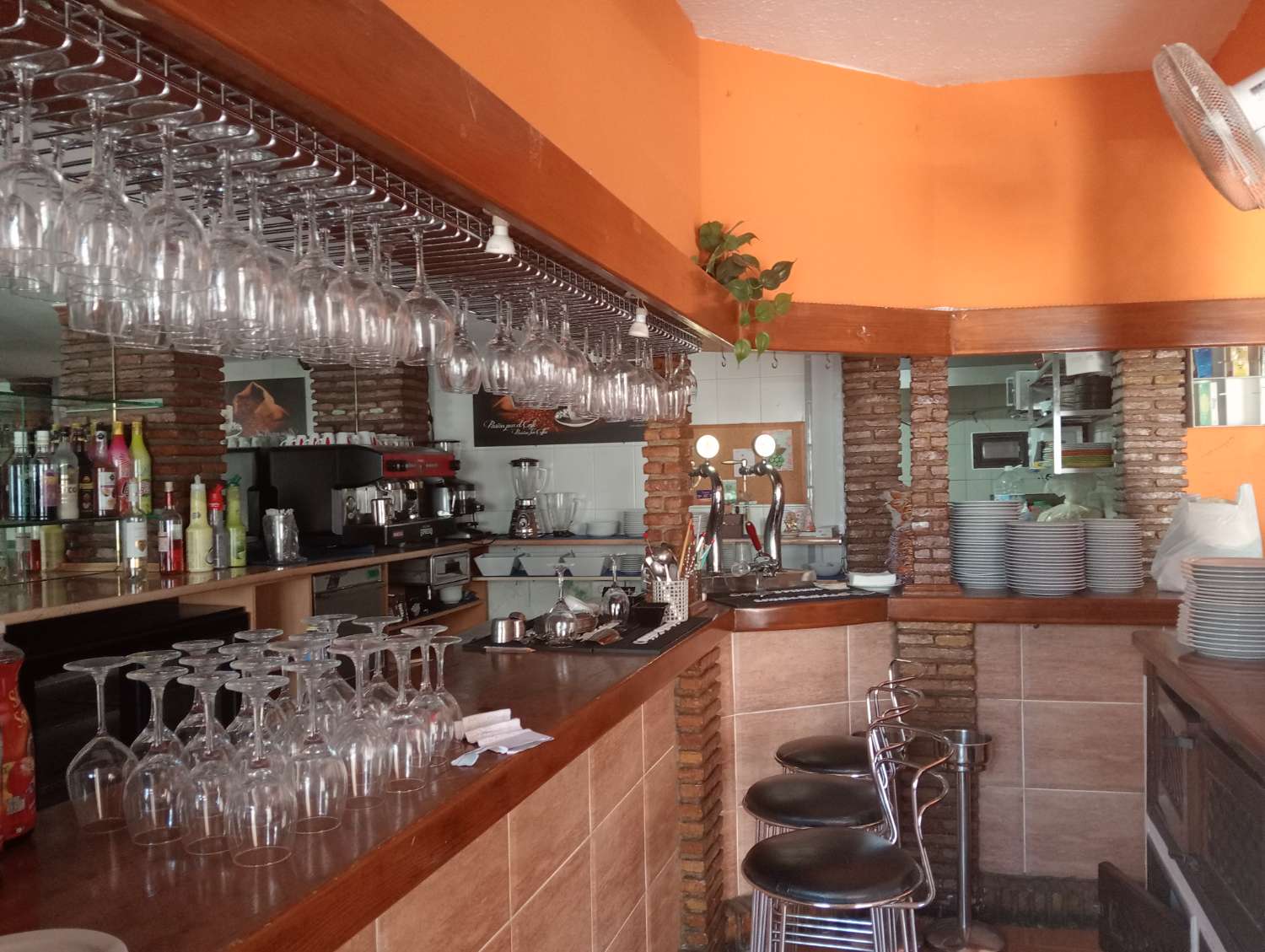 Bar & Restaurant Rental in Benalmadena Costa del Sol - with CHARCOAL BARBECUE