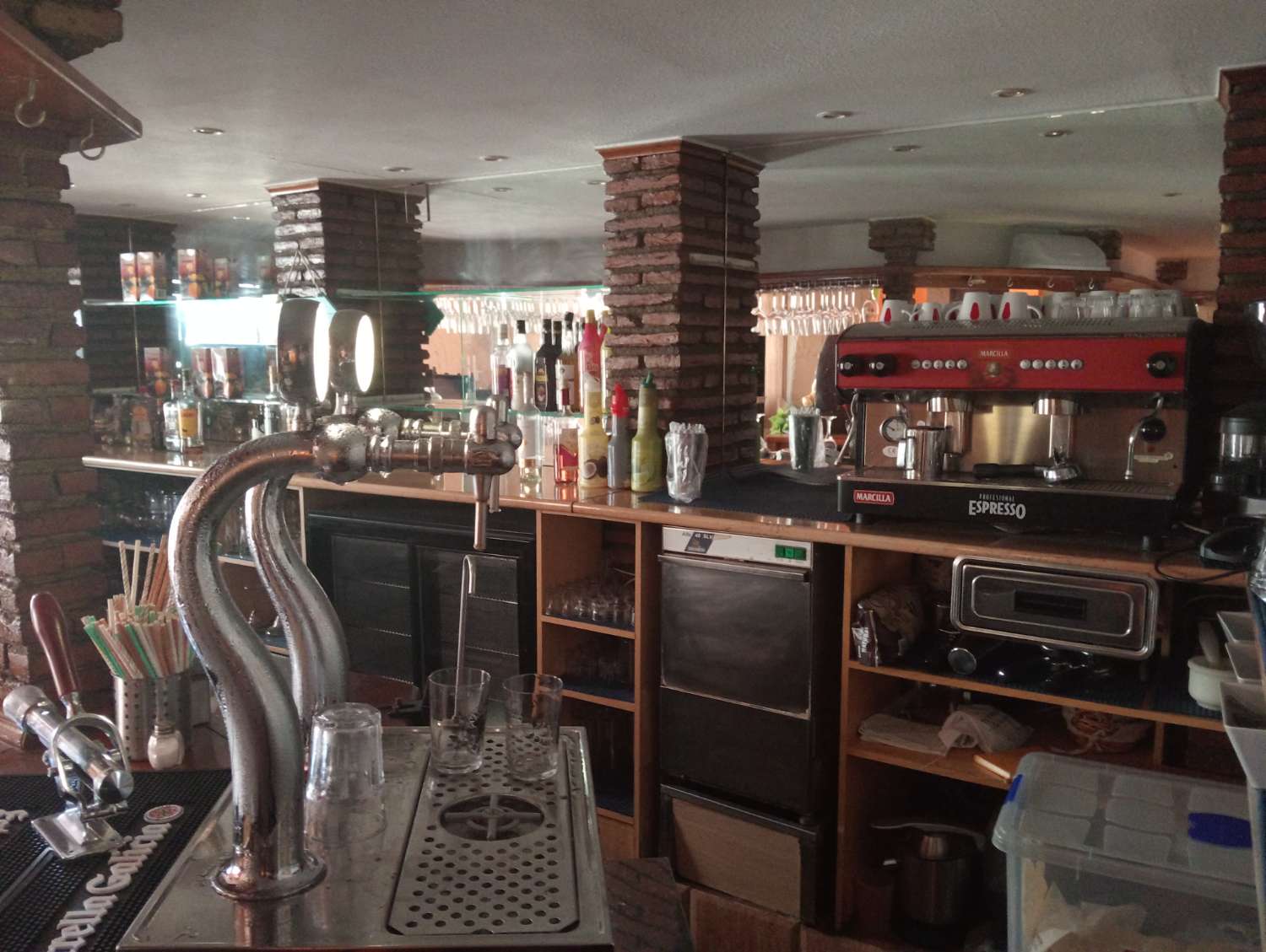 Bar & Restaurant Rental in Benalmadena Costa del Sol - with CHARCOAL BARBECUE