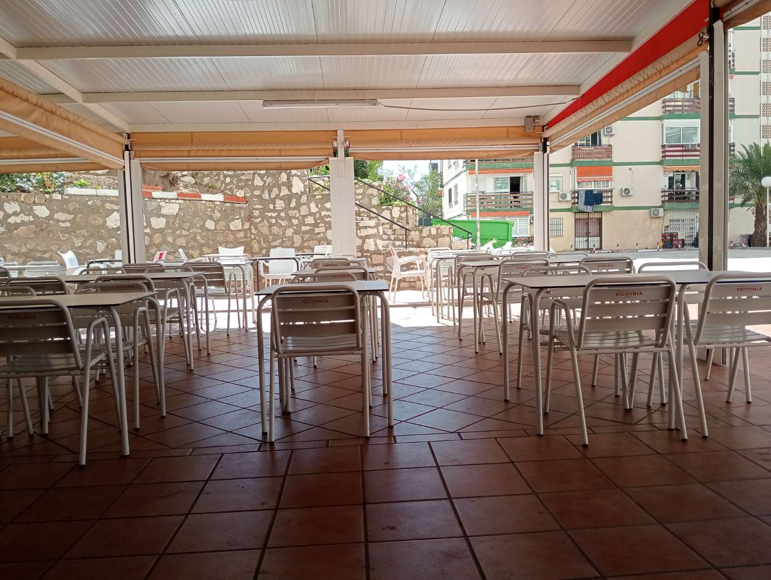 Restaurang Bar till salu i Benalmadena Costa del Sol - Poolbar