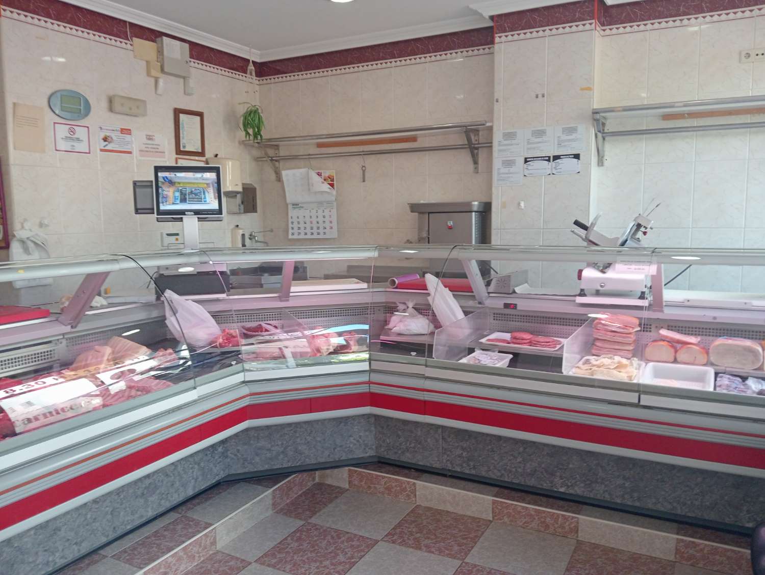 Attività di macelleria e salumeria in vendita a Benalmadena Costa del Sol