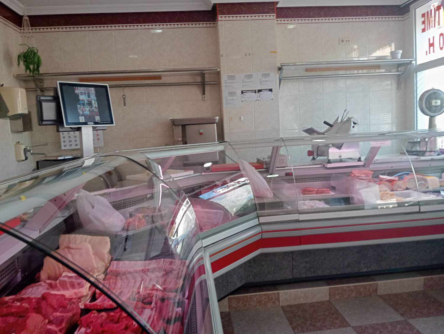 Attività di macelleria e salumeria in vendita a Benalmadena Costa del Sol