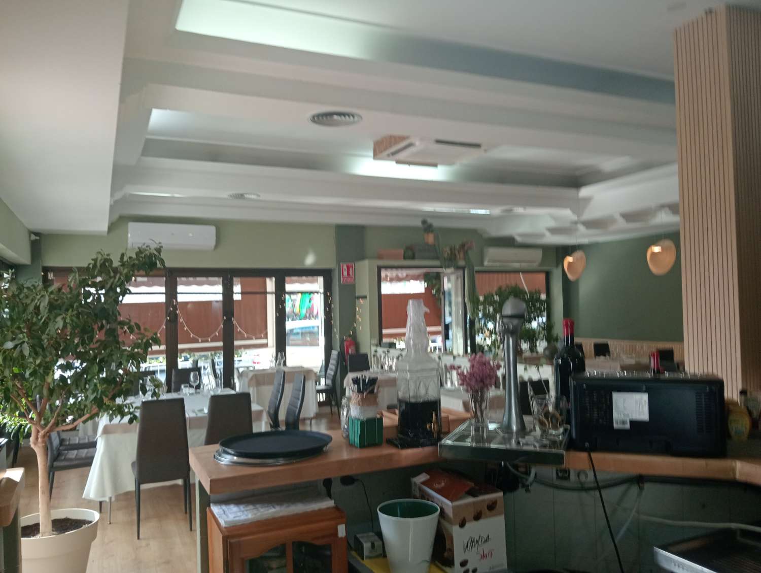 Bar Restaurant for sale in Torremolinos 100 meters from the BEACH