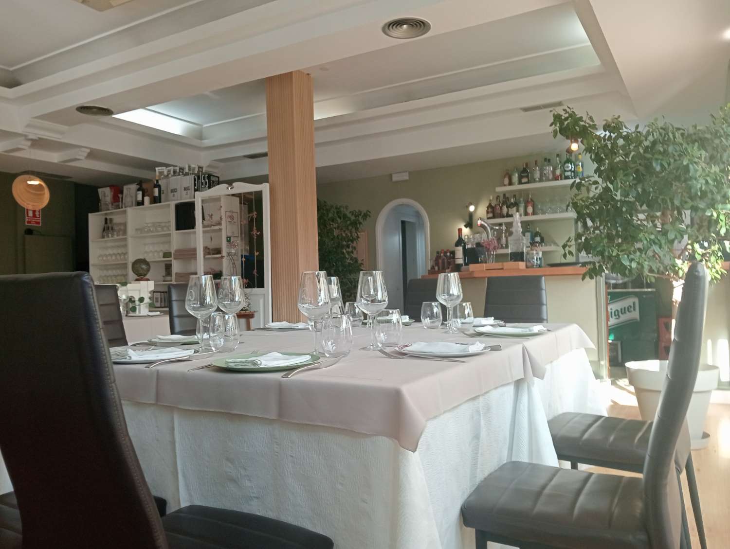 Bar Ristorante in vendita a Torremolinos a 100 metri dalla SPIAGGIA - IDEALE PIZZERIA