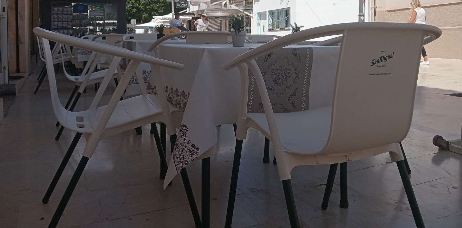 Café Pizzeria à vendre à Torremolinos - LA CARIHUELA - 100 METRES DE LA PLAGE