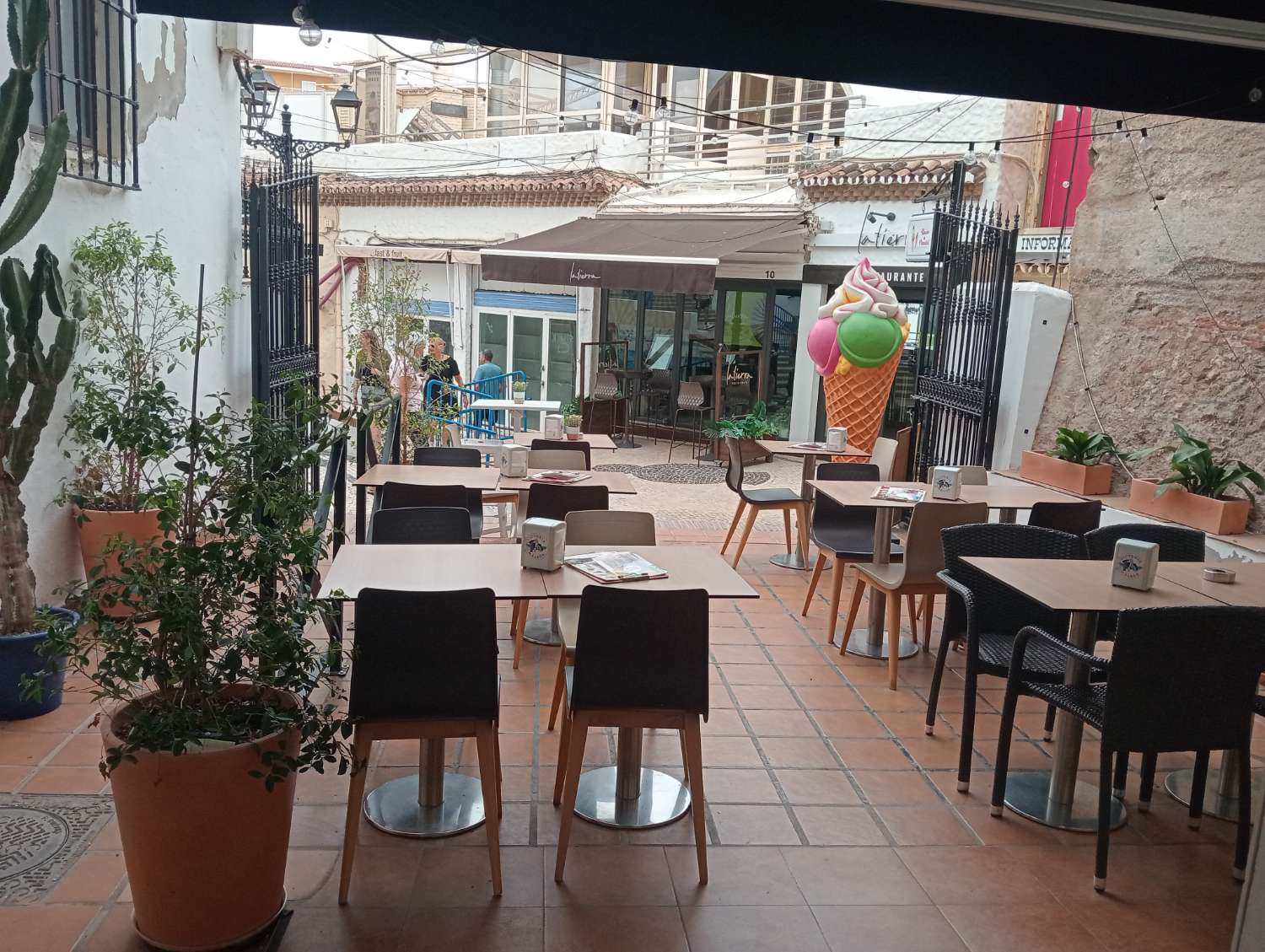 Attivita commerciale Caffetteria Gelateria in vendita Torremolinos Centro