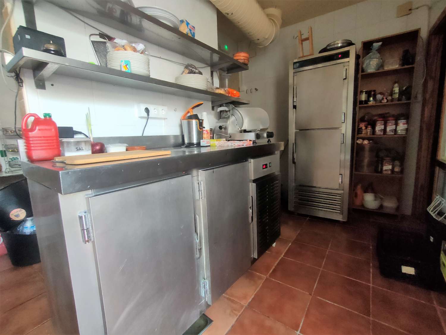 Cafe Bar for sale in Benalmadena - with Large Kitchen Terrace - Benalmadena Costa del Sol -